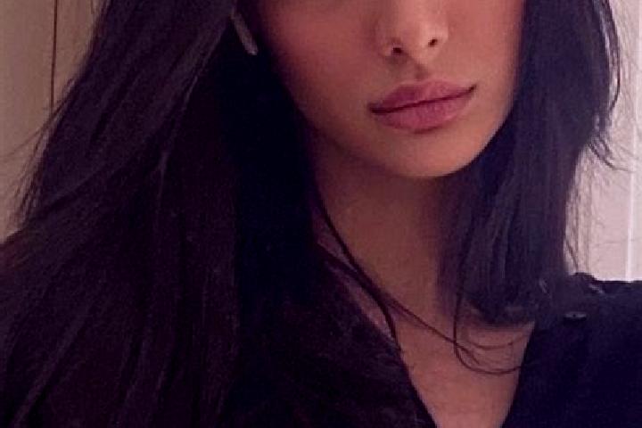 Naomi, 35, a black dark-eyed middle eastern companion based in Sanjianzai. Offering GFE, Dinner Date, Fetish. Available for incall and outcall, day and eveni...