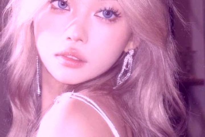 Naomi, 35, a blonde grey-eyed asian companion based in Koklo Kouassikro. Offering Massage, Party Girl, OWO. Available for incall and outcall, overnight booki...