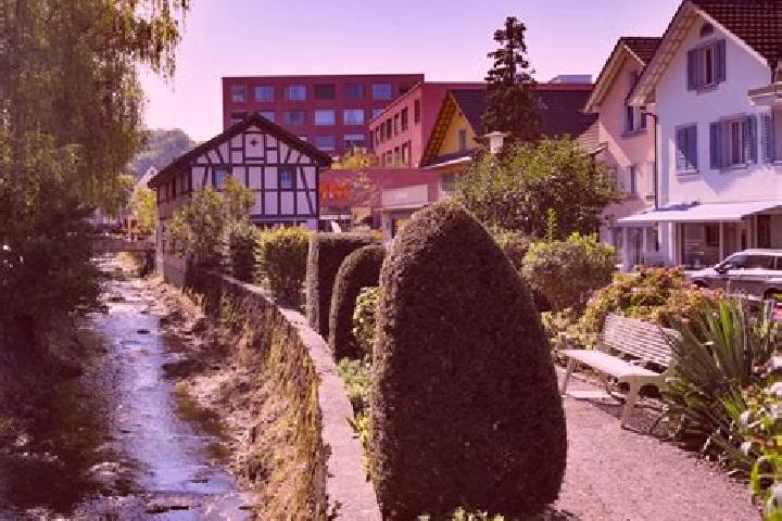 Naomi, 35 — Escort in Affoltern am Albis, Switzerland
