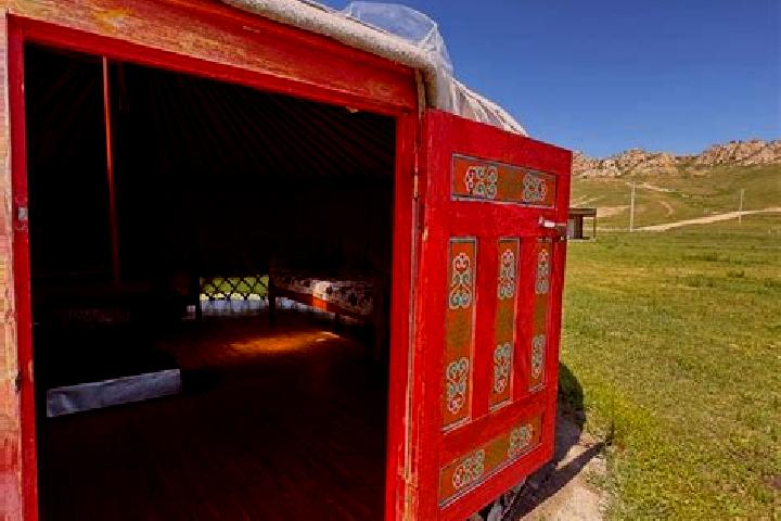 Naomi, 35 — Escort in Ali-Yurt, Russia