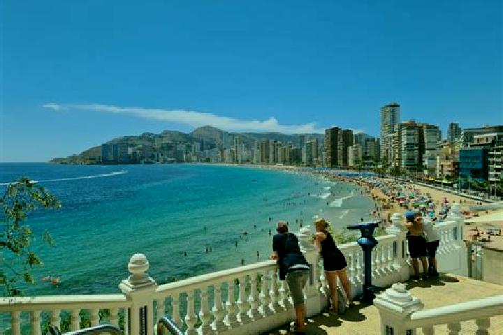Naomi, 35 — Escort in Benidorm, Spain