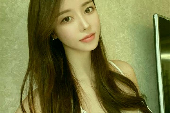 Naomi, 35 — Escort in Chiba, China