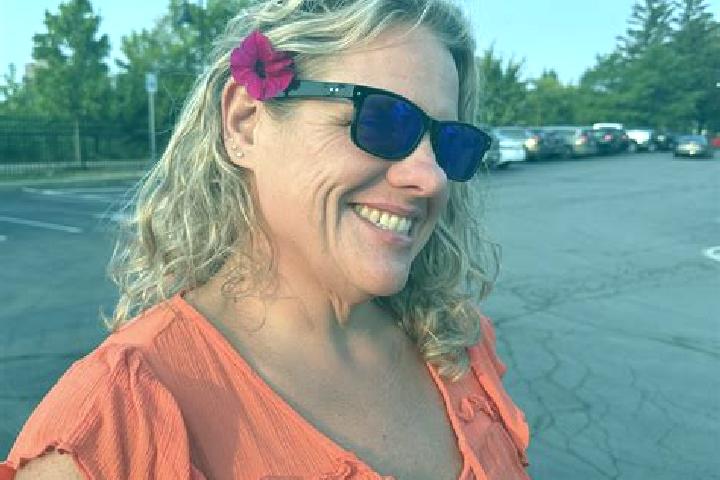 Naomi, 35 — Escort in Dolgeville, United States