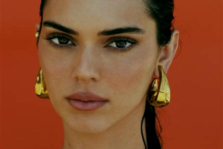 Naomi, 35 — Escort in Kendall, Australia