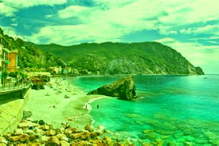 Naomi, 35 — Escort in Monterosso Almo, Italy