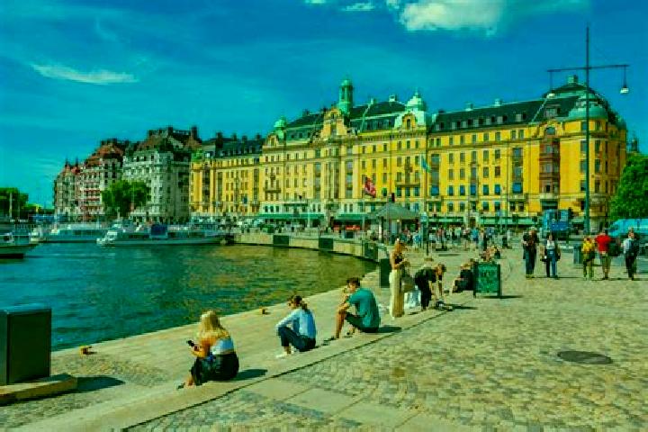 Naomi, 35 — Escort in Vintrosa, Sweden