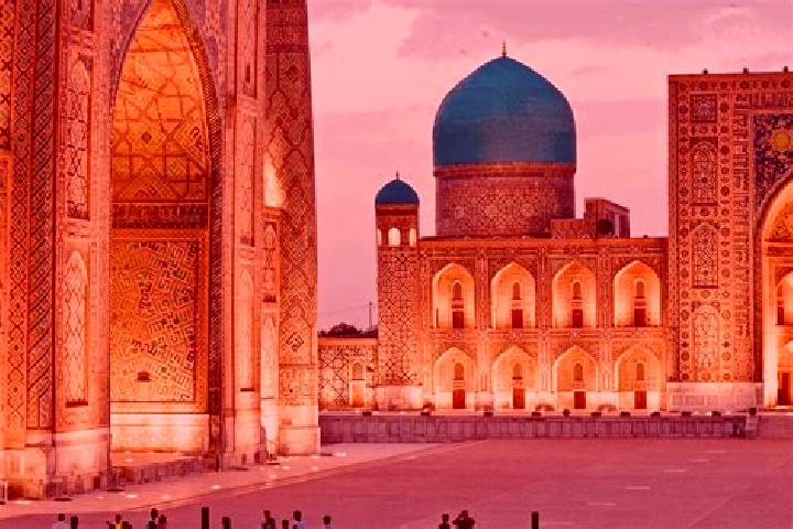 Naomi, 35 — Escort in Yaypan, Uzbekistan