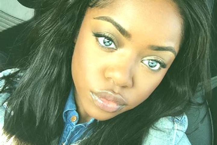 Naomi, 36, a black blue-eyed ebony companion based in Sahne. Offering Tantra, CIM. Available for incall and outcall, overnight bookings available.