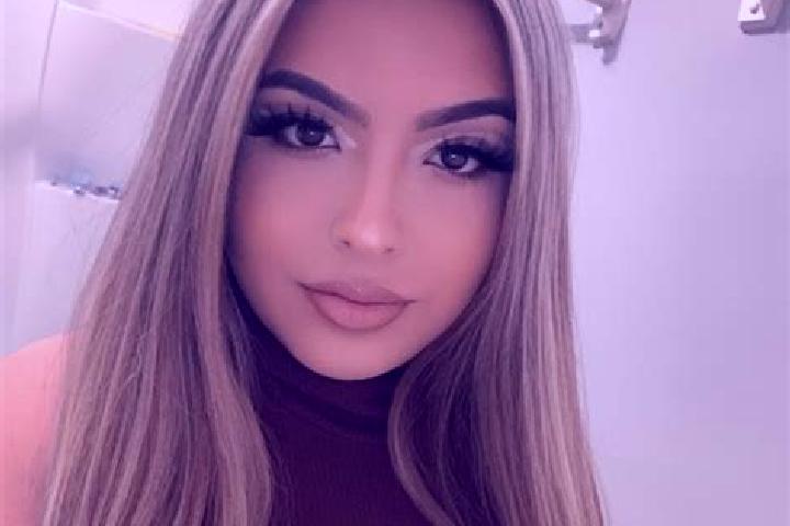Naomi, 36, a blonde brown-eyed latina companion based in Lake Bluff. Offering Girlfriend Experience, 69. Available for incall and outcall, day and evening da...