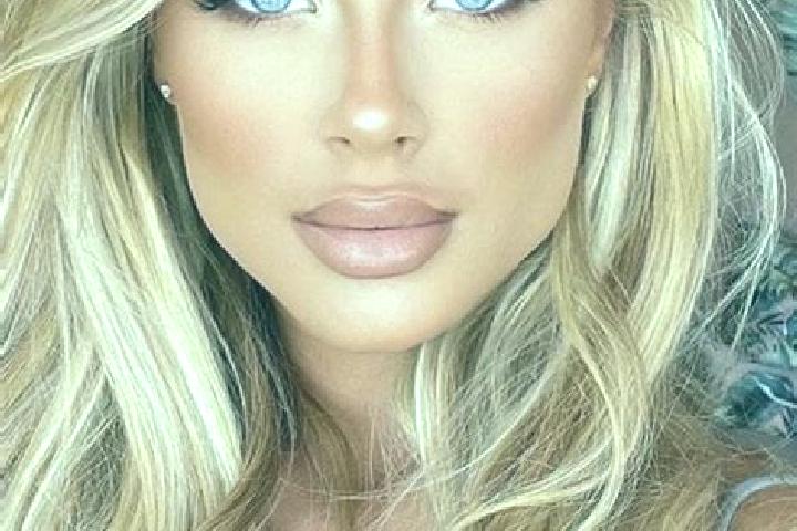 Naomi, 36, a blonde hazel-eyed latina companion based in Roches-les-Blamont. Offering Overnight, GFE, Dinner Date, Tantra, Erotic Massage. Available for inca...