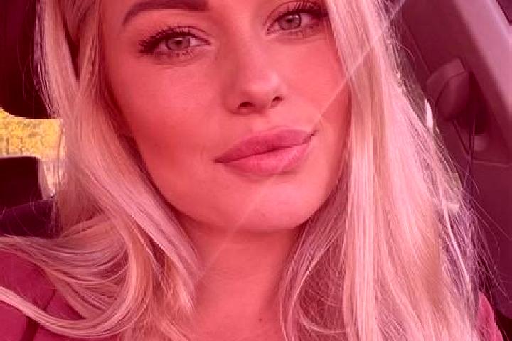 Naomi, 36, a blonde hazel-eyed mixed companion based in Glenariff. Offering CIM, Fetish, Massage, Erotic Massage, Prostate Massage. Available for incall and ...