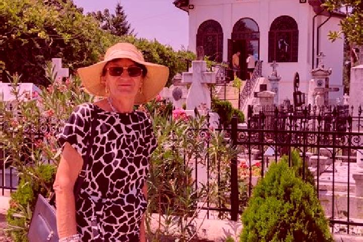Naomi, 36 — Escort in Bughea de Jos, Romania
