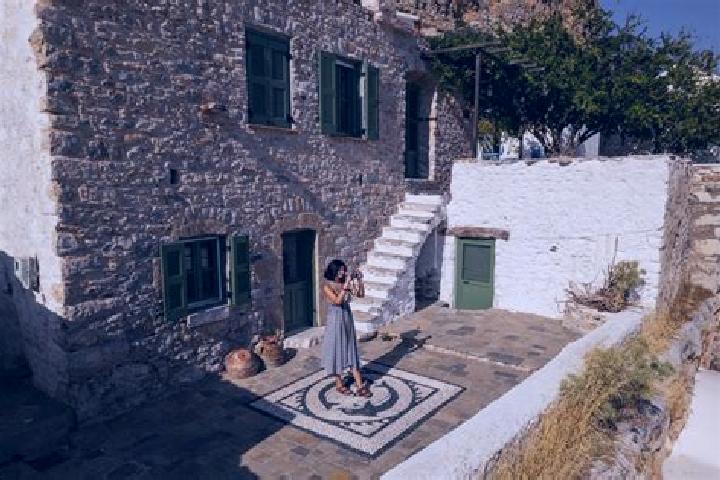 Naomi, 36 — Escort in Megalo Chorio, Greece