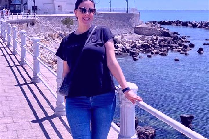 Naomi, 36 — Escort in Murgesti, Romania