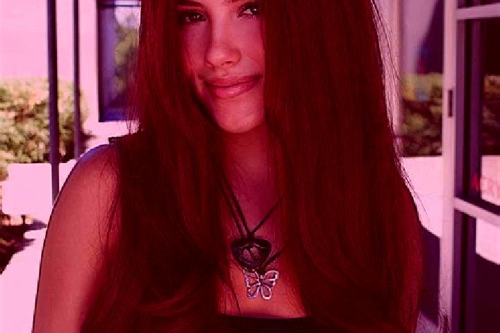 Naomi, 37, a auburn dark-eyed slavic companion based in Laboua. Offering Overnight, Deep French Kissing, CIM. Available for incall and outcall, overnight boo...