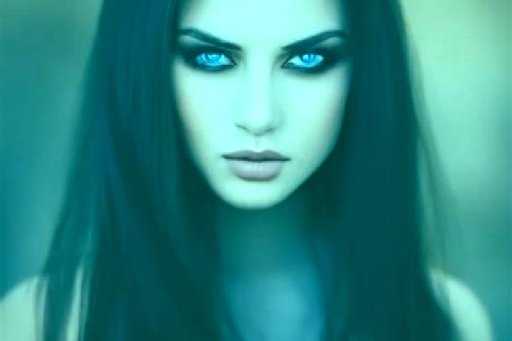 Naomi, 37, a red dark-eyed caucasian companion based in Aimores. Offering A-Level, Tantra, BDSM. Available for incall and outcall, overnight bookings available.