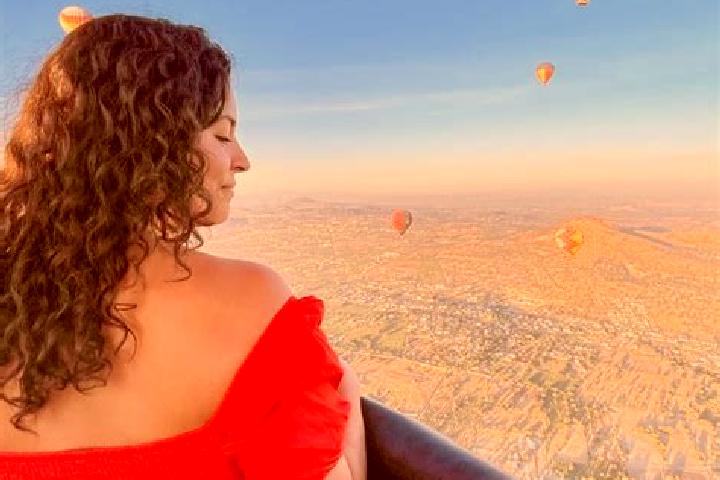 Naomi, 37 — Escort in Camalotal, Mexico