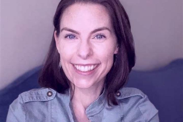 Naomi, 37 — Escort in Macungie, United States