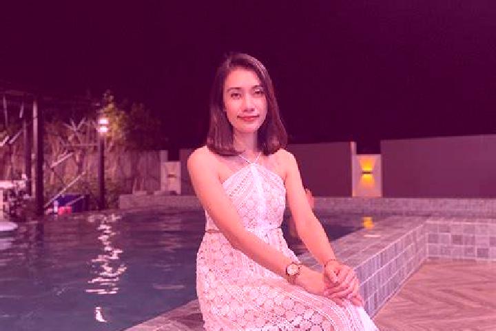 Naomi, 37 — Escort in Puan Selatan, Indonesia