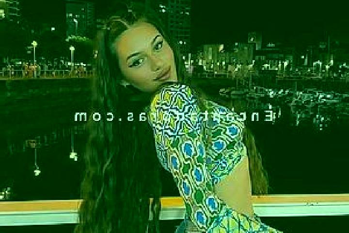 Naomi, 37 — Escort in Ribeira das Tainhas, Portugal