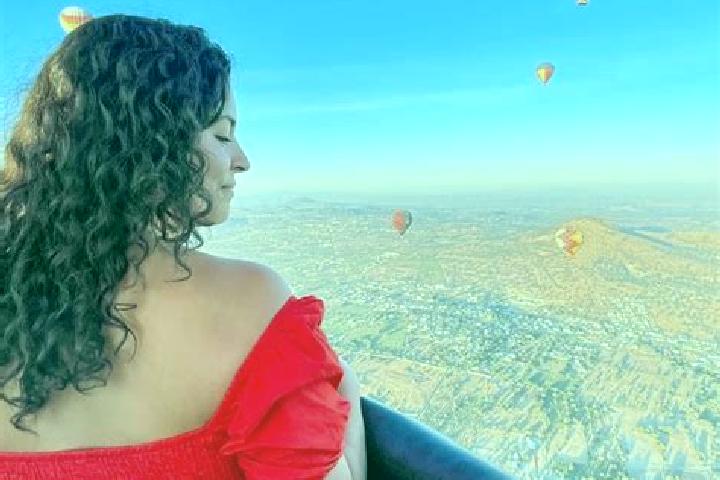 Naomi, 37 — Escort in Taixtan, Mexico