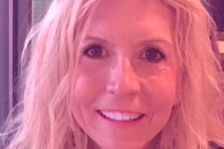 Naomi, 37 — Escort in Trent Woods, United States