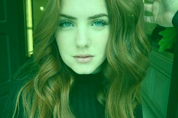 Naomi, 38, a auburn blue-eyed middle eastern companion based in Paukate. Offering Striptease, Party Girl, A-Level, Girlfriend Experience, Domination. Availab...