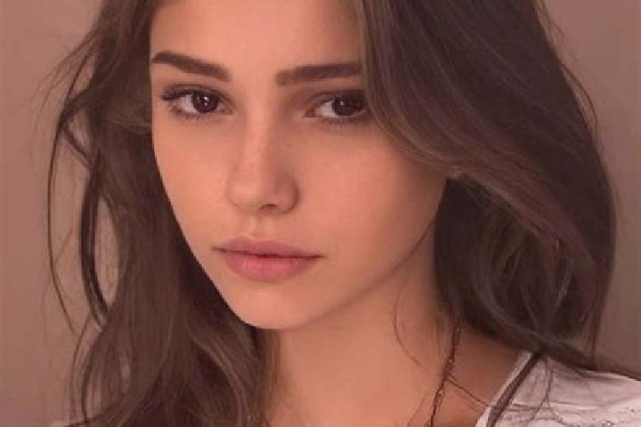 Naomi, 38, a chestnut grey-eyed slavic companion based in Santa Cruz La Laguna. Offering Dinner Date, Deep French Kissing, Couples. Available for incall and ...