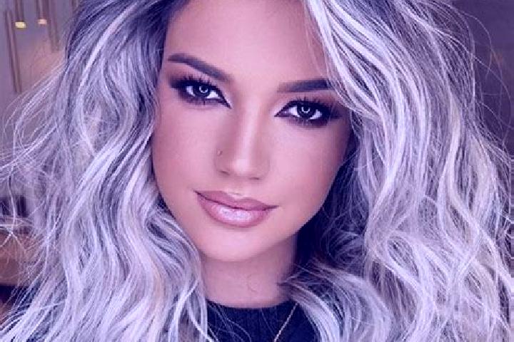 Naomi, 38, a platinum blonde brown-eyed caucasian companion based in Bassignana. Offering Erotic Massage, Prostate Massage, 69, Dinner Date. Available for in...