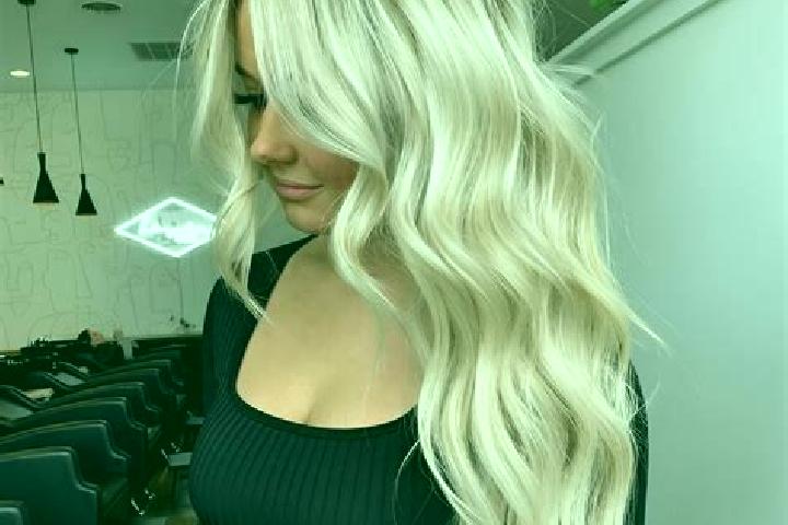 Naomi, 38, a platinum blonde grey-eyed ebony companion based in Pitkyaranta. Offering Prostate Massage, CIM, Roleplay, Striptease. Available for incall and o...