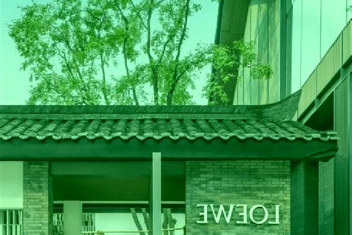 Naomi, 38 — Escort in Gaozhai, China