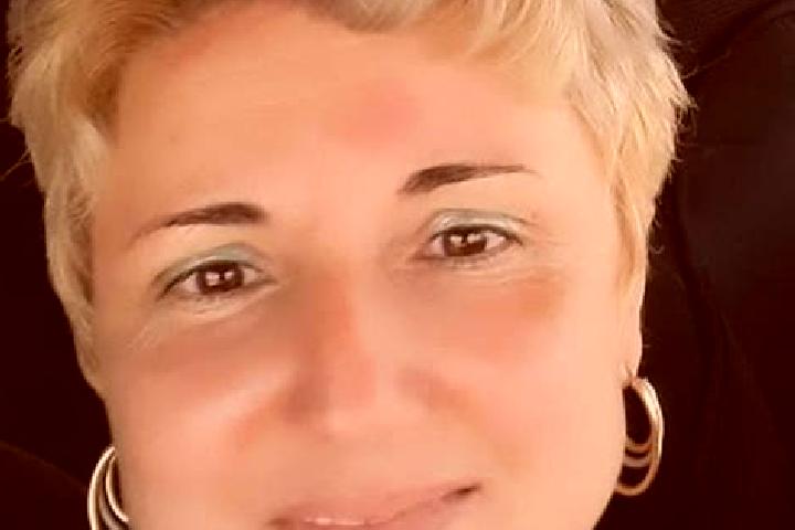 Naomi, 38 — Escort in Lopadea Noua, Romania