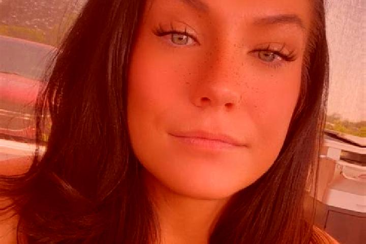 Naomi, 38 — Escort in Lovingston, United States
