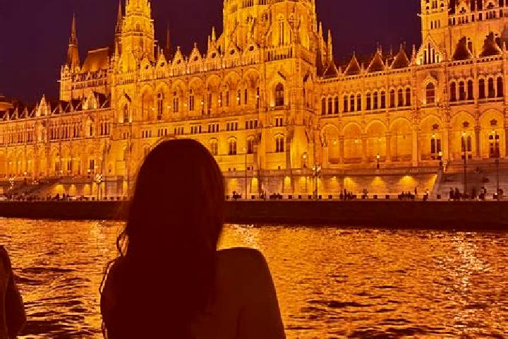 Naomi, 38 — Escort in Millenniumtelep, Hungary