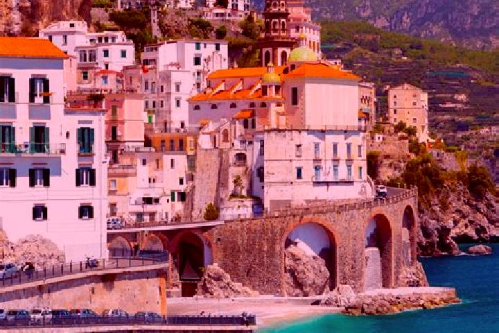 Naomi, 38 — Escort in Montefino, Italy