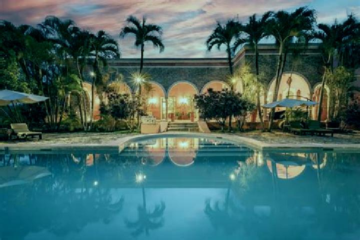 Naomi, 38 — Escort in Tekal de Venegas, Mexico