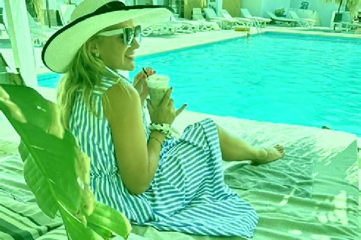 Naomi, 38 — Escort in Voroklini, Cyprus