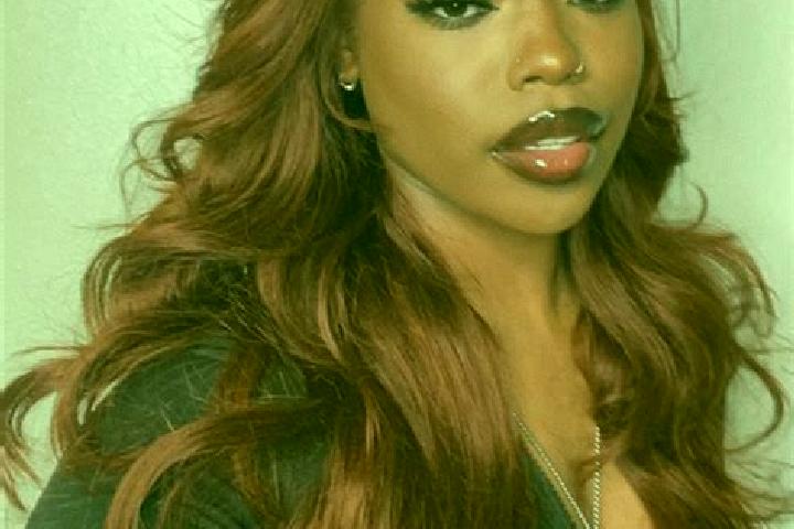 Naomi, 39, a auburn amber-eyed ebony companion based in Kleinaga. Offering 69, Fetish, Domination. Available for incall and outcall, day and evening dates.