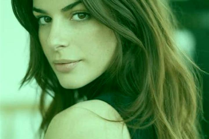 Naomi, 39, a auburn brown-eyed indian companion based in Oberschoenau. Offering A-Level, Roleplay, Dinner Date, OWO. Available for incall and outcall, overni...