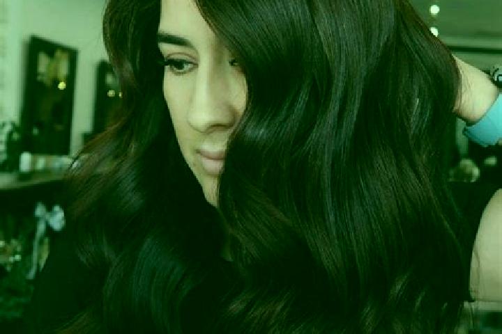 Naomi, 39, a auburn dark-eyed mixed companion based in Lohe-Fohrden. Offering OWO, A-Level, Party Girl, Dinner Date. Available for incall and outcall, day an...