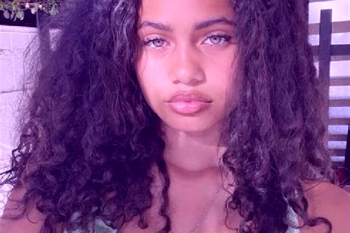 Naomi, 39, a black green-eyed mixed companion based in Ferma. Offering Couples, Party Girl. Available for incall and outcall, overnight bookings available.