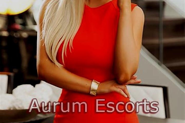 Naomi, 39, a blonde amber-eyed caribbean companion based in Safa-Manois. Offering Fetish, Duos, Girlfriend Experience. Available for incall and outcall, over...