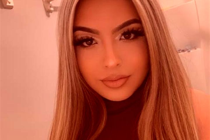 Naomi, 39, a blonde amber-eyed latina companion based in Conceicao do Castelo. Offering Tantra, BDSM, Girlfriend Experience, Overnight, A-Level. Available fo...