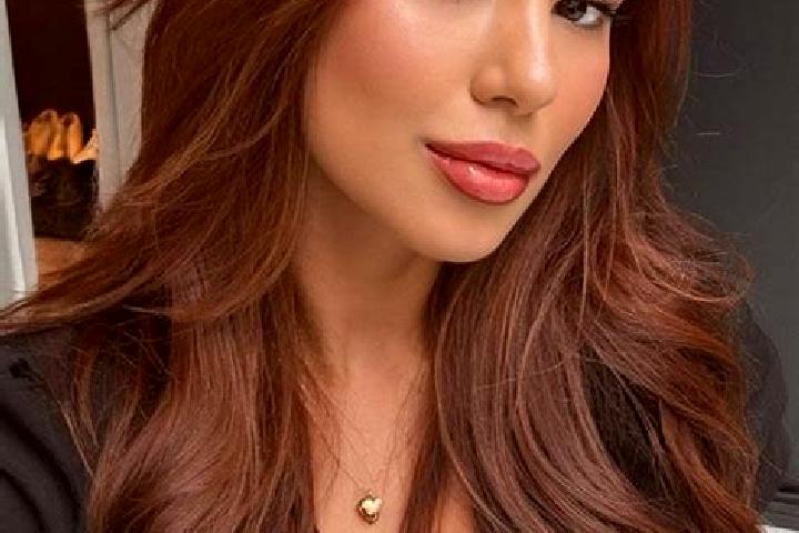 Naomi, 39, a chestnut dark-eyed latina companion based in Beerzel. Offering Massage, Fetish, A-Level. Available for incall and outcall, overnight bookings av...