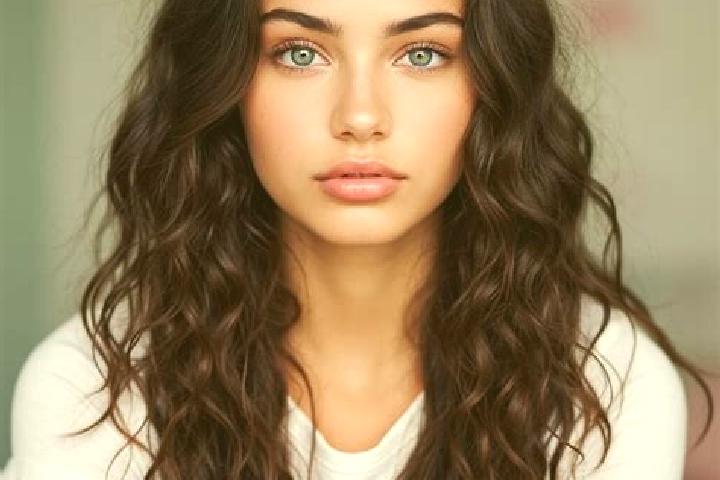 Naomi, 39, a dark blonde hazel-eyed mediterranean companion based in Torre los Negros. Offering A-Level, Fetish, Deep French Kissing, Roleplay. Available for...