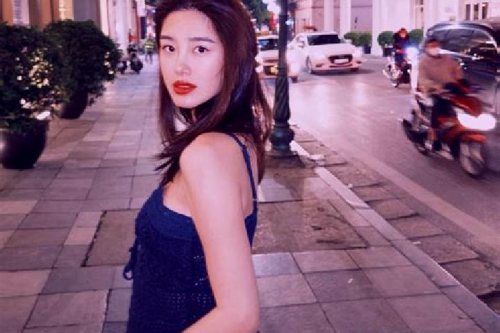 Naomi, 39 — Escort in Caiyu, China