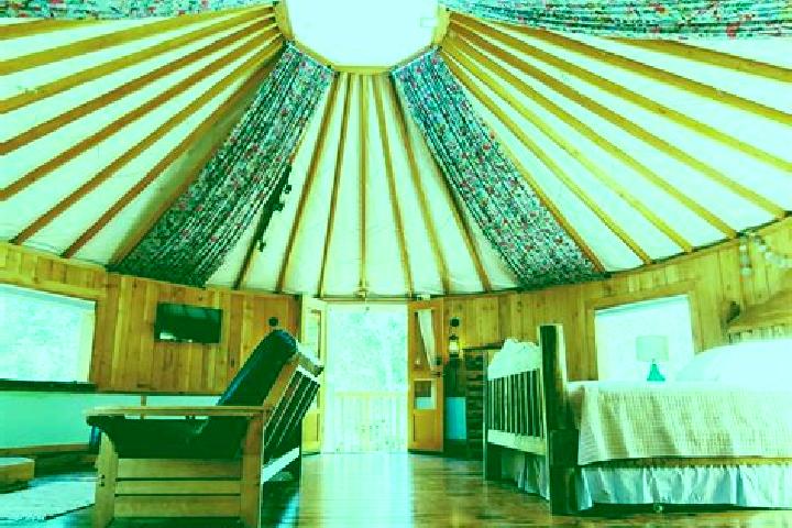Naomi, 39 — Escort in Engel -Yurt, Russia