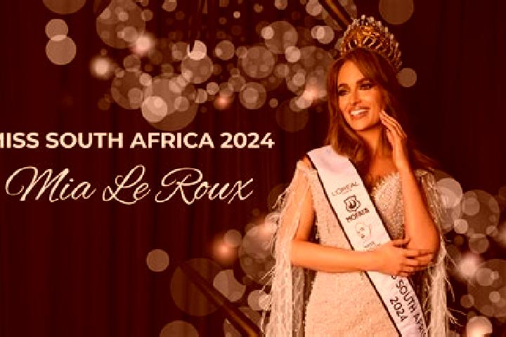 Naomi, 39 — Escort in Le Roux, South Africa