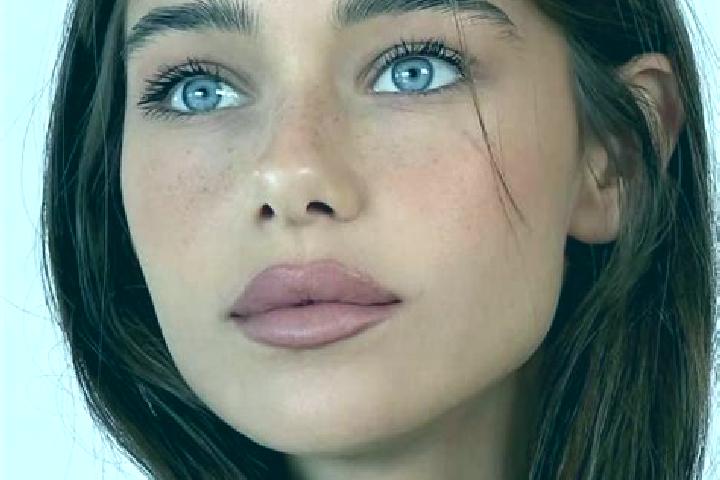 Natalie, 20, a brunette grey-eyed mixed companion based in Spokoynaya. Offering A-Level, Party Girl, Couples. Available for incall and outcall, day and eveni...