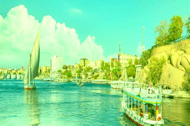 Natalie, 20 — Escort in Awsim, Egypt